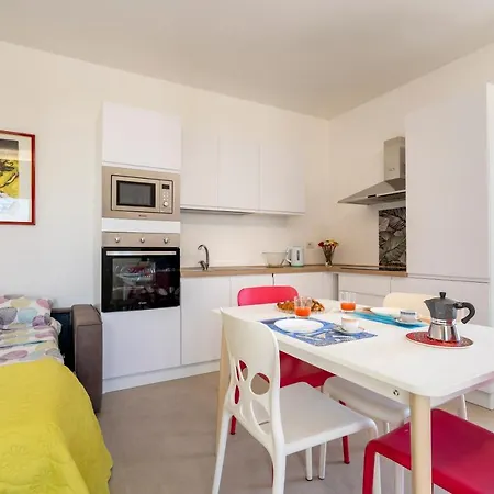 Apartment La Casa Di Venere With Parking Bari